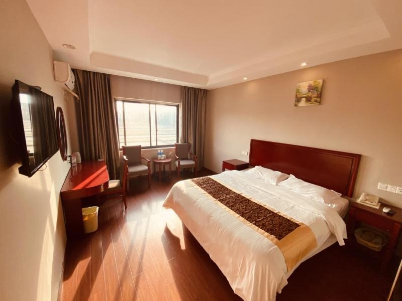 Greentree Inn Huai'An Bus Station Golden Eagle Xinya Huaihai Road Business Hotel Kültér fotó