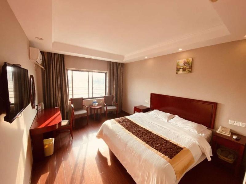 Greentree Inn Huai'An Bus Station Golden Eagle Xinya Huaihai Road Business Hotel Kültér fotó