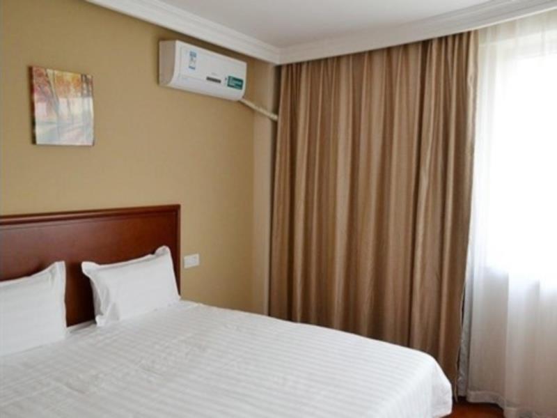 Greentree Inn Huai'An Bus Station Golden Eagle Xinya Huaihai Road Business Hotel Kültér fotó