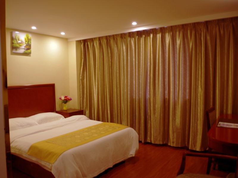 Greentree Inn Huai'An Bus Station Golden Eagle Xinya Huaihai Road Business Hotel Kültér fotó