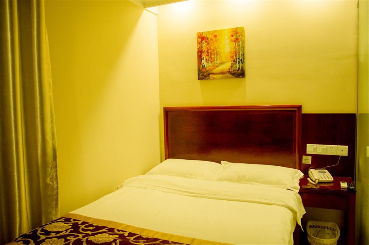 Greentree Inn Huai'An Bus Station Golden Eagle Xinya Huaihai Road Business Hotel Kültér fotó